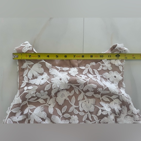 Aidan Mattox  Women White Flower Lace Sleeveless Mini  Dress Size US 6 | EU 38 - Picture 14 of 14